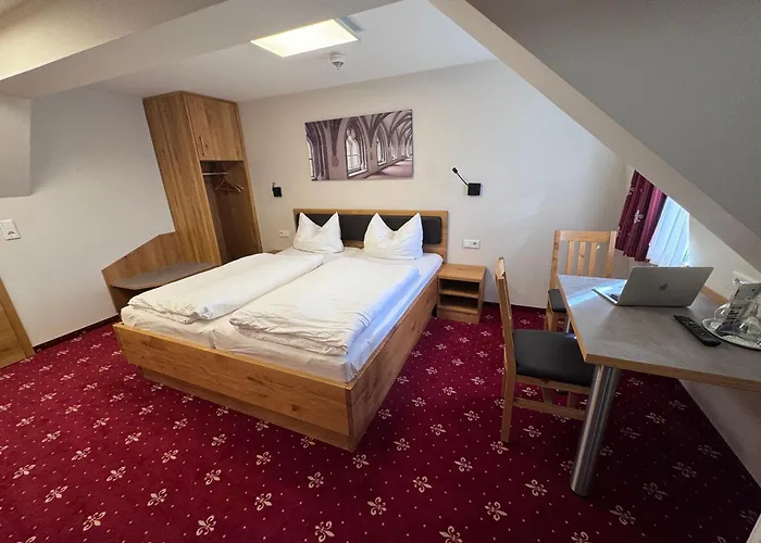 Doppelzimmer 11